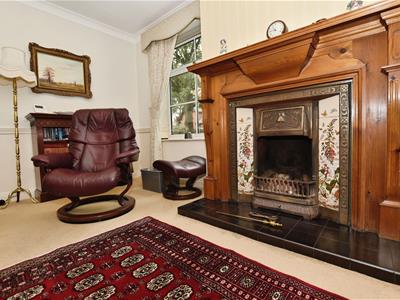 Lounge Feature